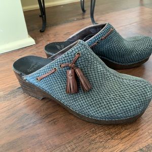 Dansko clog